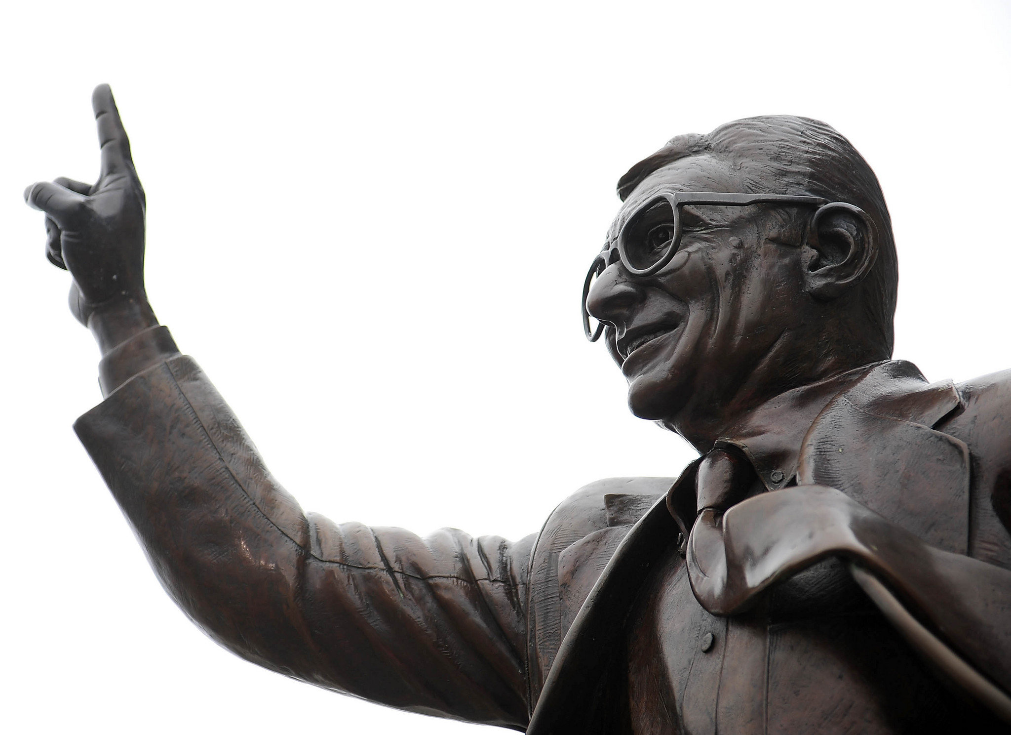 joe-paterno-statuejpg-d0c24fc65c4139ac.jpg