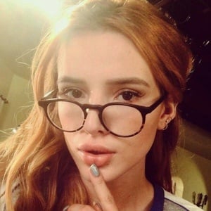 bella-thorne-3.jpg