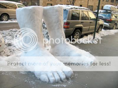 snowfeet.jpg