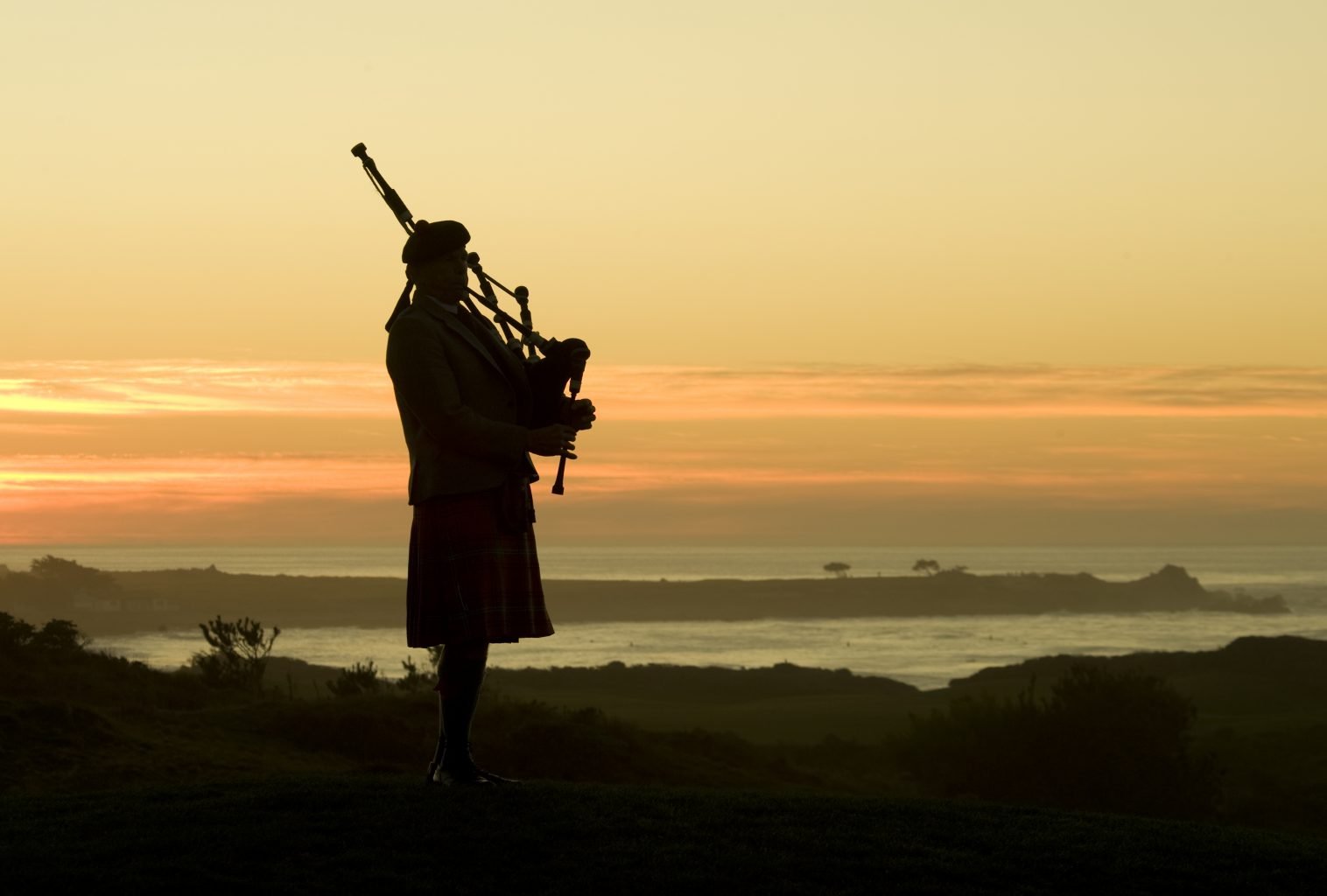 LSB_Bagpiper_1_2009_c_Joann_Dost-1516x1024.jpg