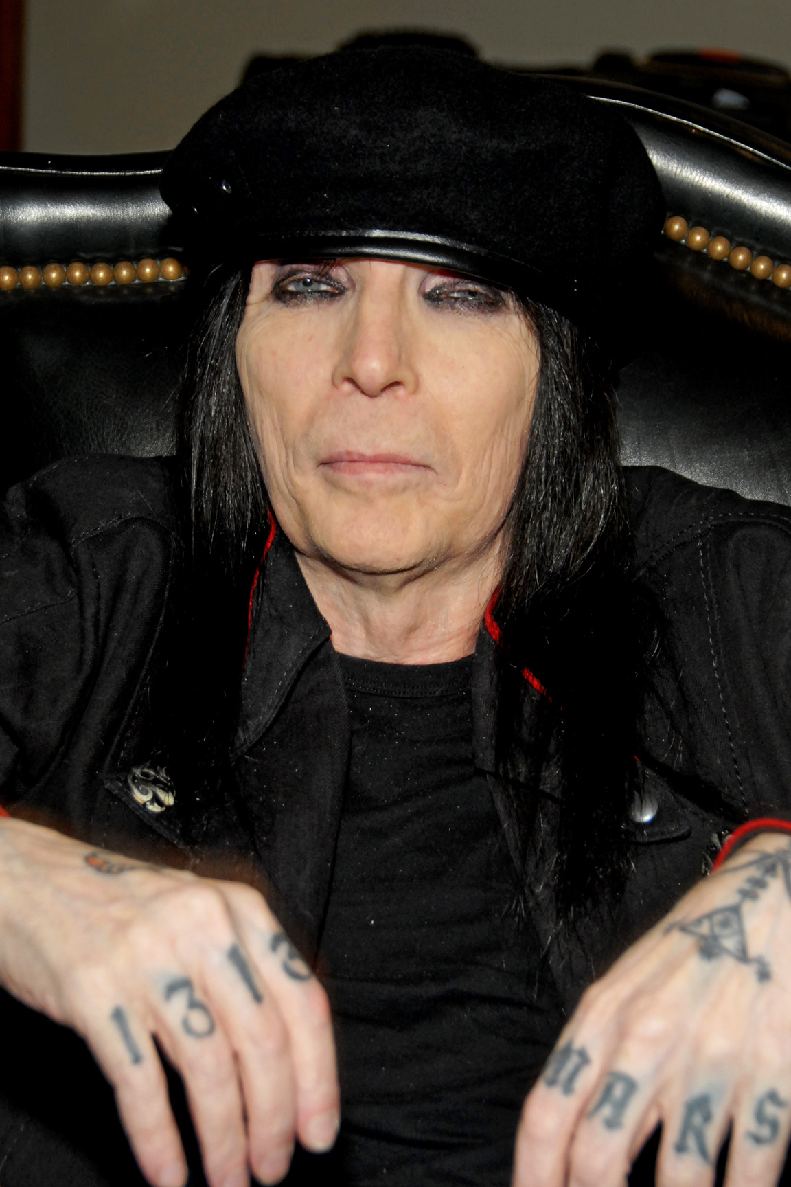 Mick_Mars_2012.jpg