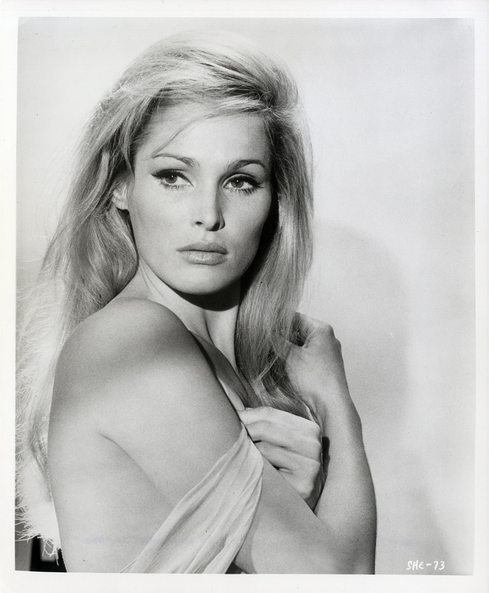 UrsulaAndress-SheST_a.jpg