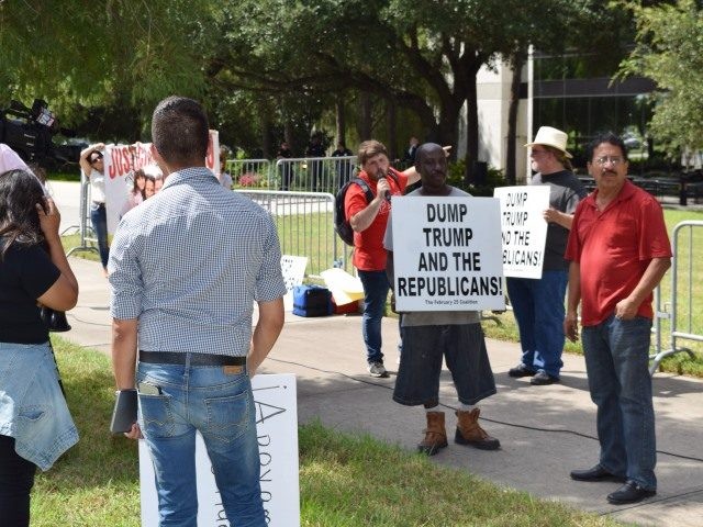 Trump-Protest-1-640x480.jpg