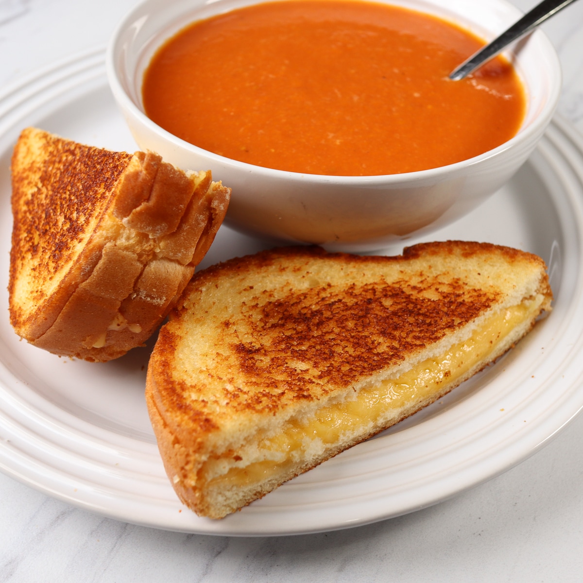 grilled-cheese-and-tomato-soup-5.jpg