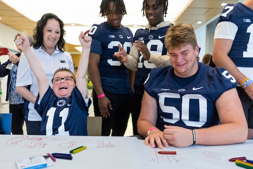 Penn State football visits Penn State Health Children’s Hospital