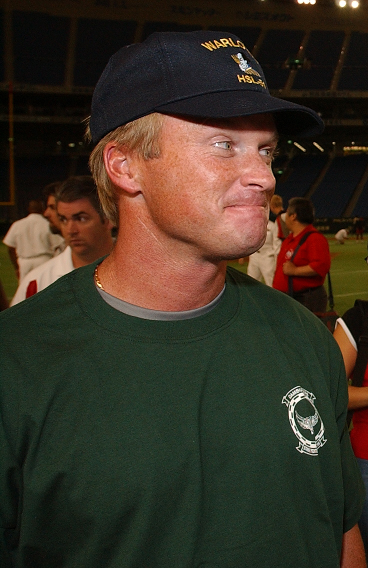 Jon_Gruden_8-1-03_030801-N-9849W-001.jpg