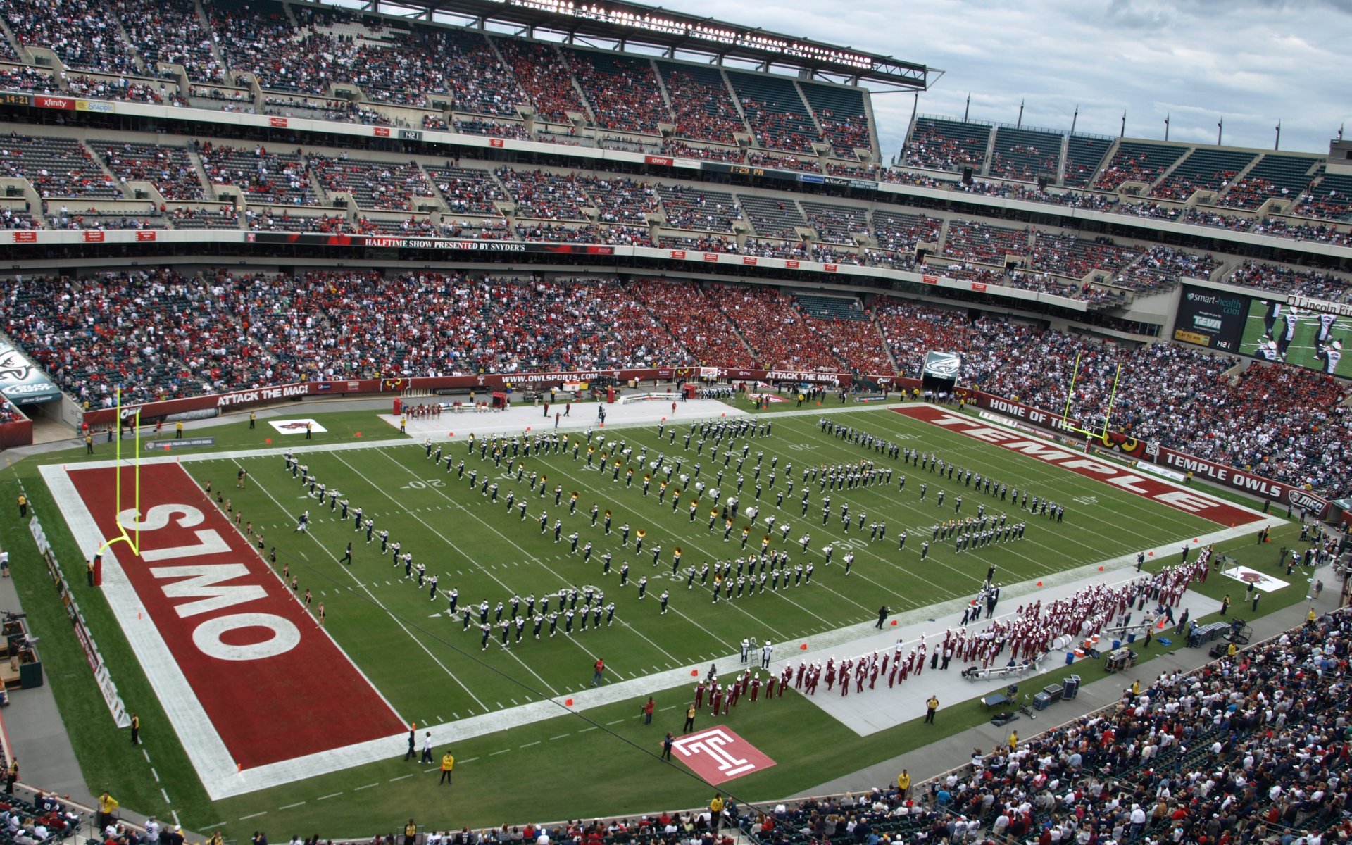 AAC_Temple__Lincoln_Financial_Field__1920x1200.jpg